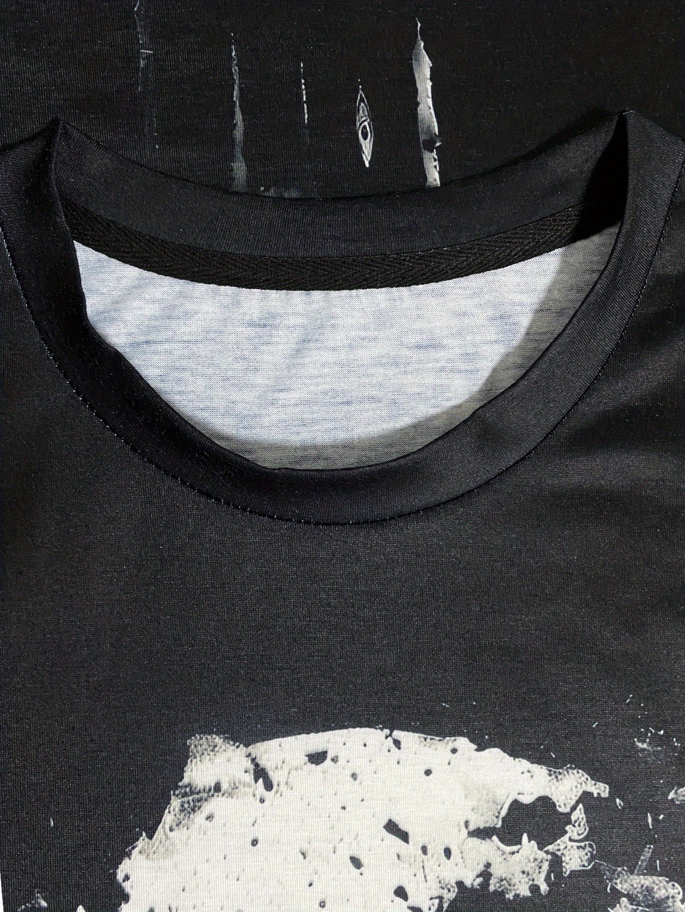 3D Digital Shattered SkuPattern Round Neck Short Sleeved T-shirt